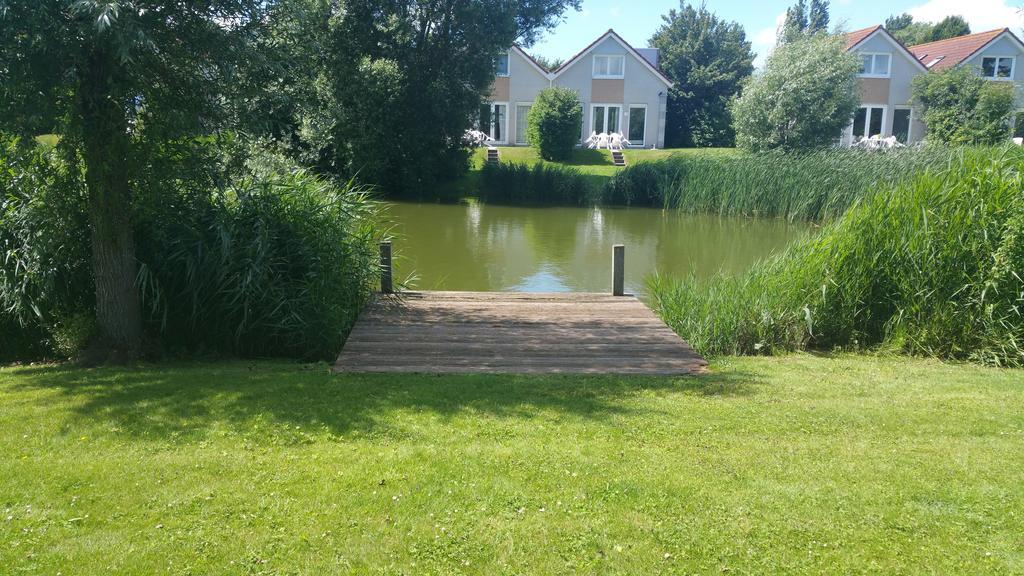 Solo Bungalow Makkum Luaran gambar